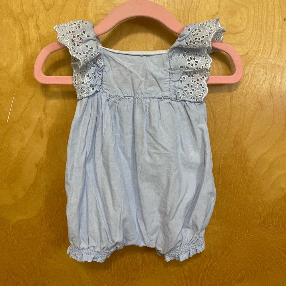 Edgehill Collection blue and white outfit